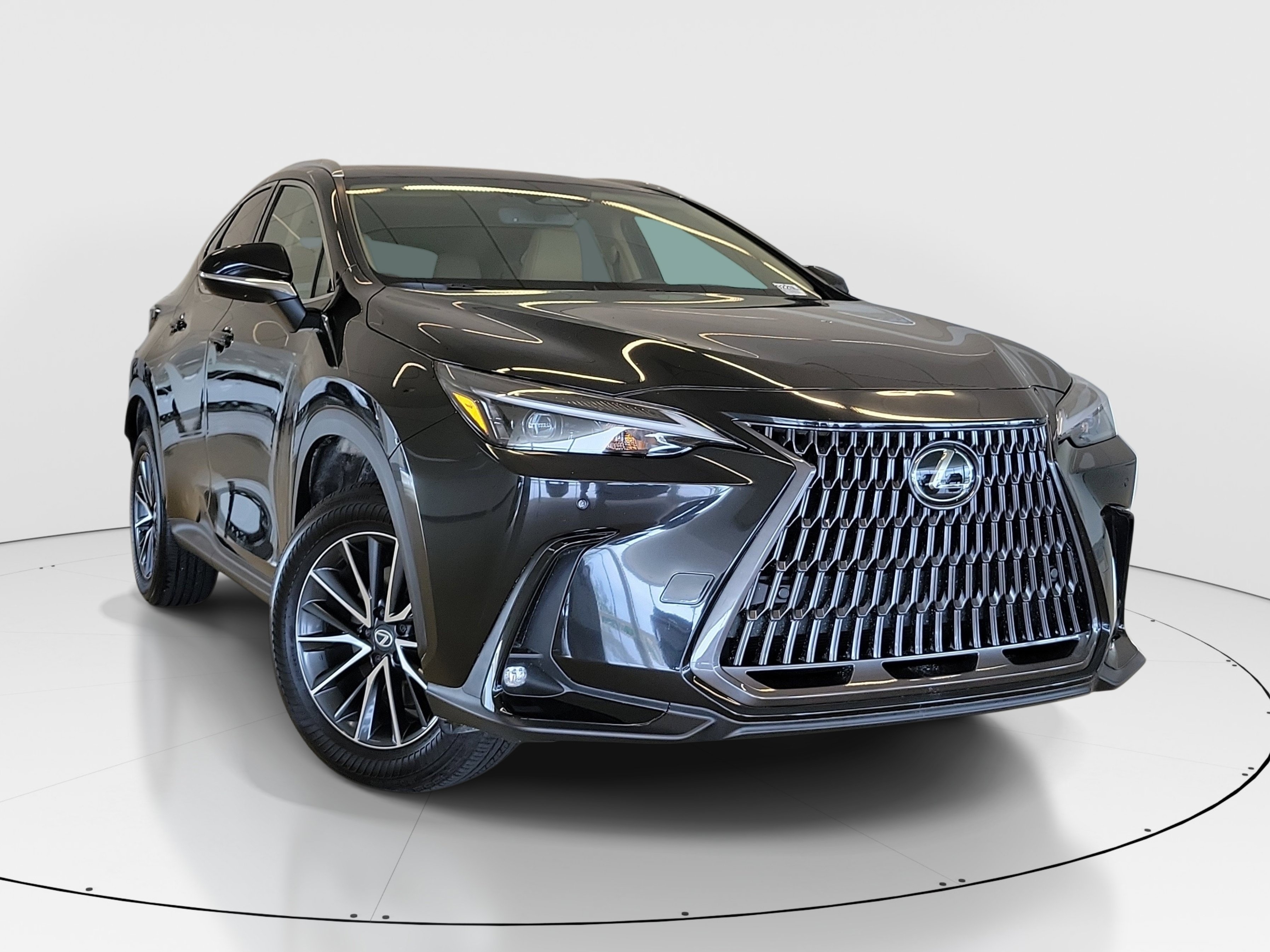 Certified 2026 Lexus NX 350 AWD w/ Accessory Package (Z1) image 2