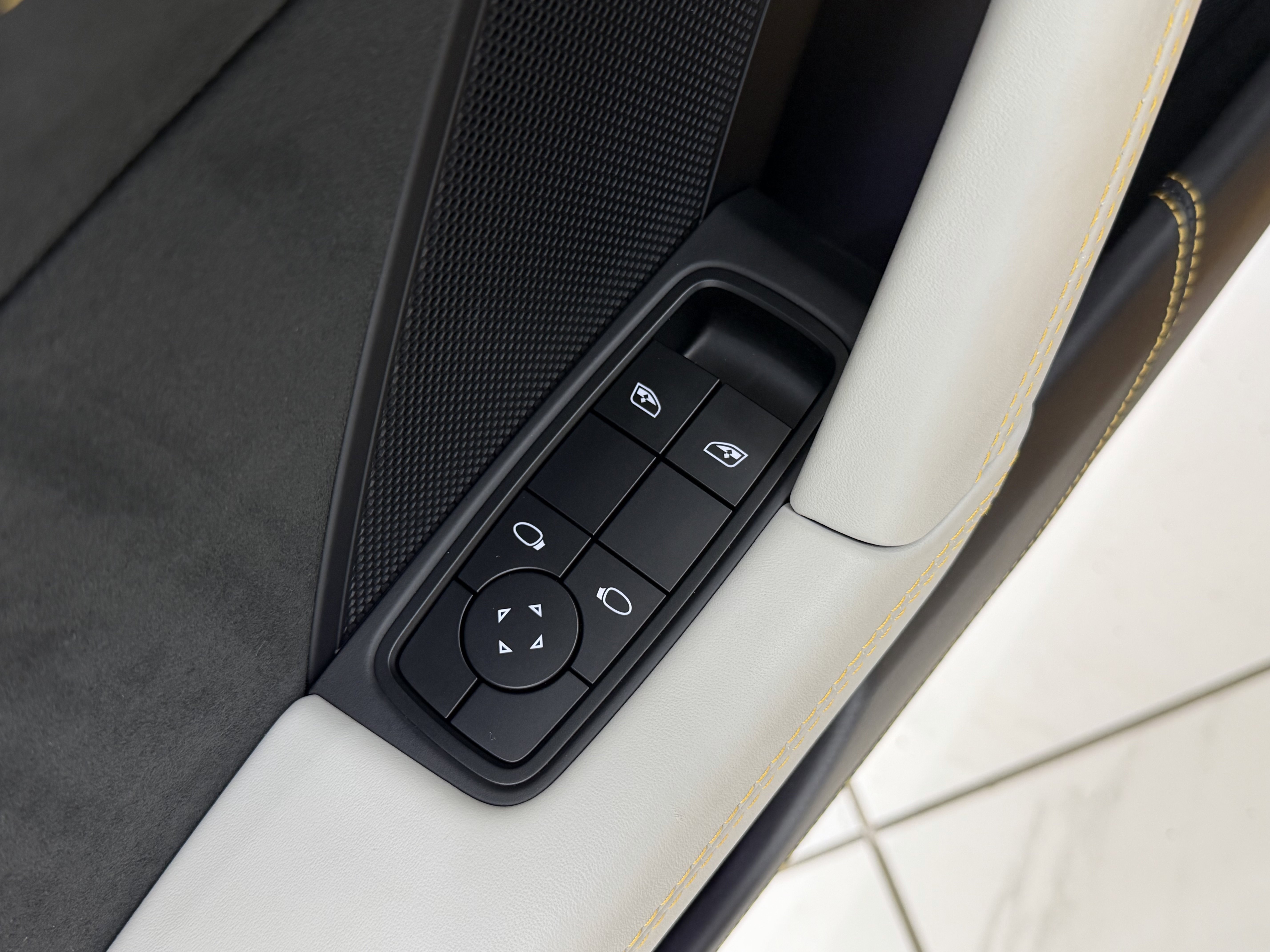 Certified 2023 Porsche 911 GT3 image 32