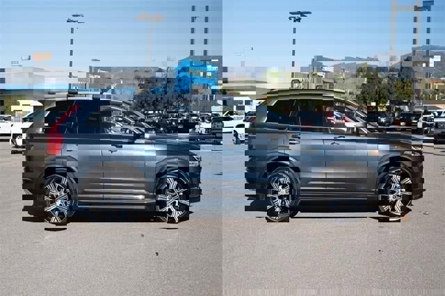 Used 2021 Volvo XC90 T6 Inscription w/ Advanced Package image 3