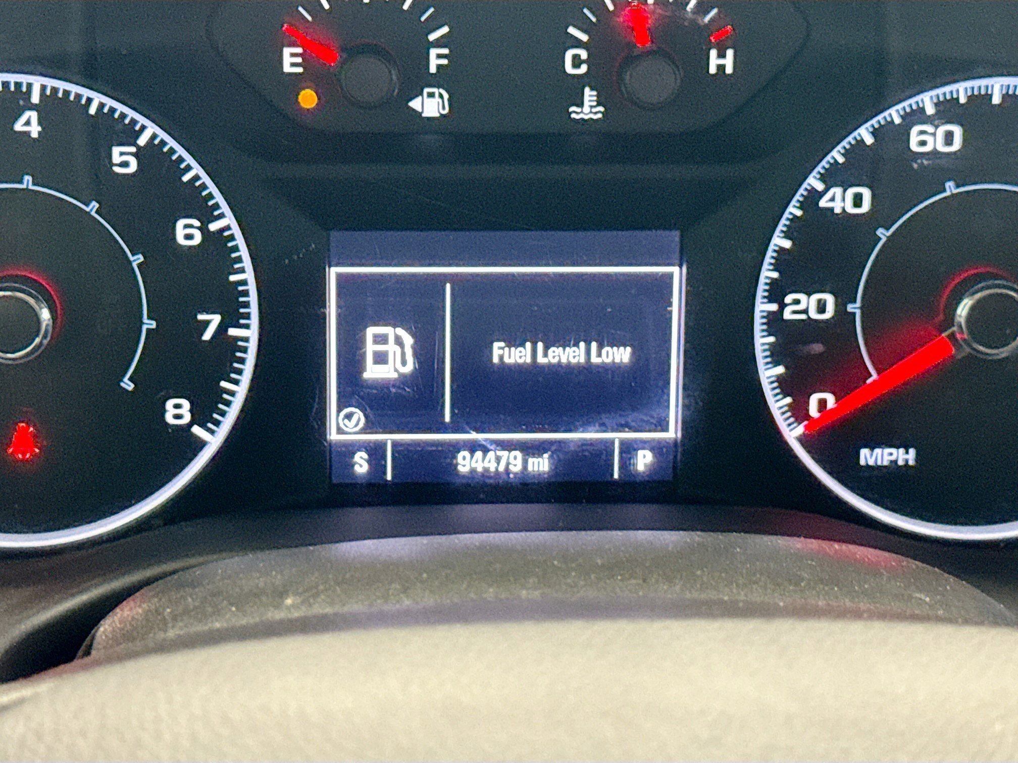 Used 2017 GMC Acadia SLE w/ Driver Alert Package I image 8