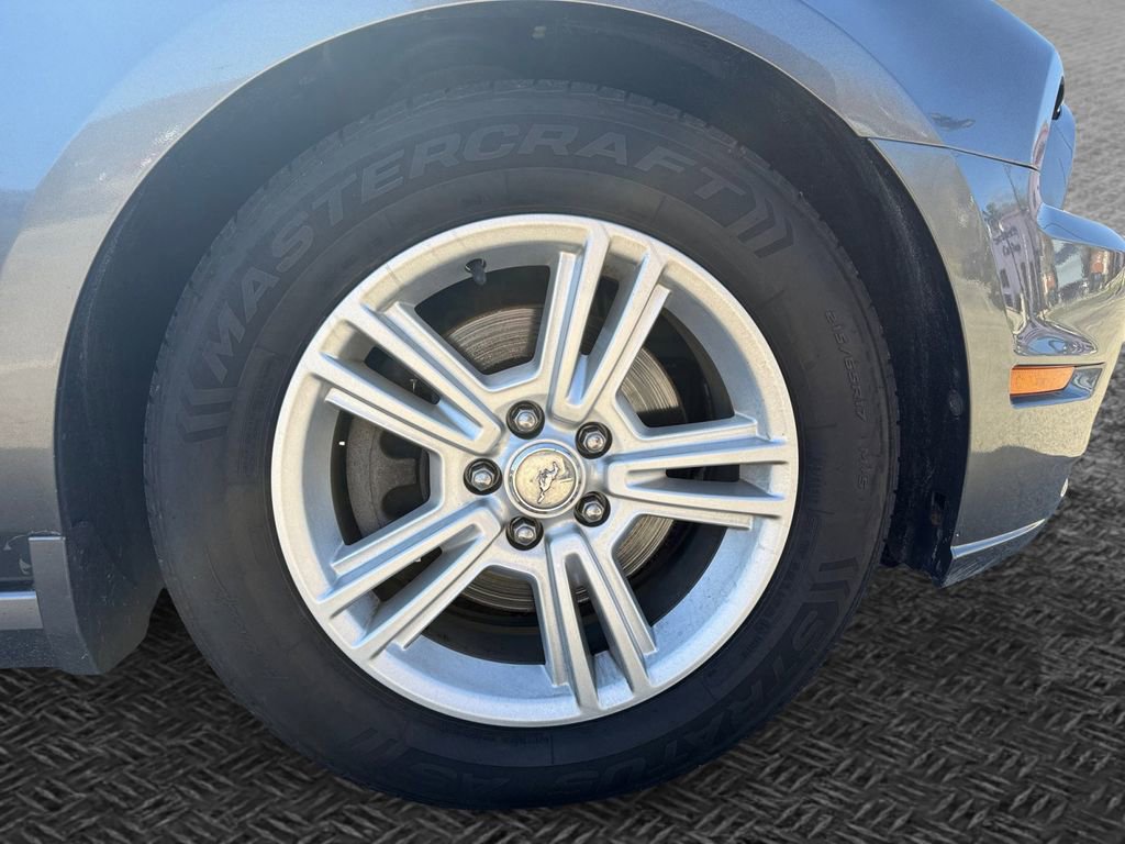 Used 2014 Ford Mustang Coupe w/ Equipment Group 102A image 11