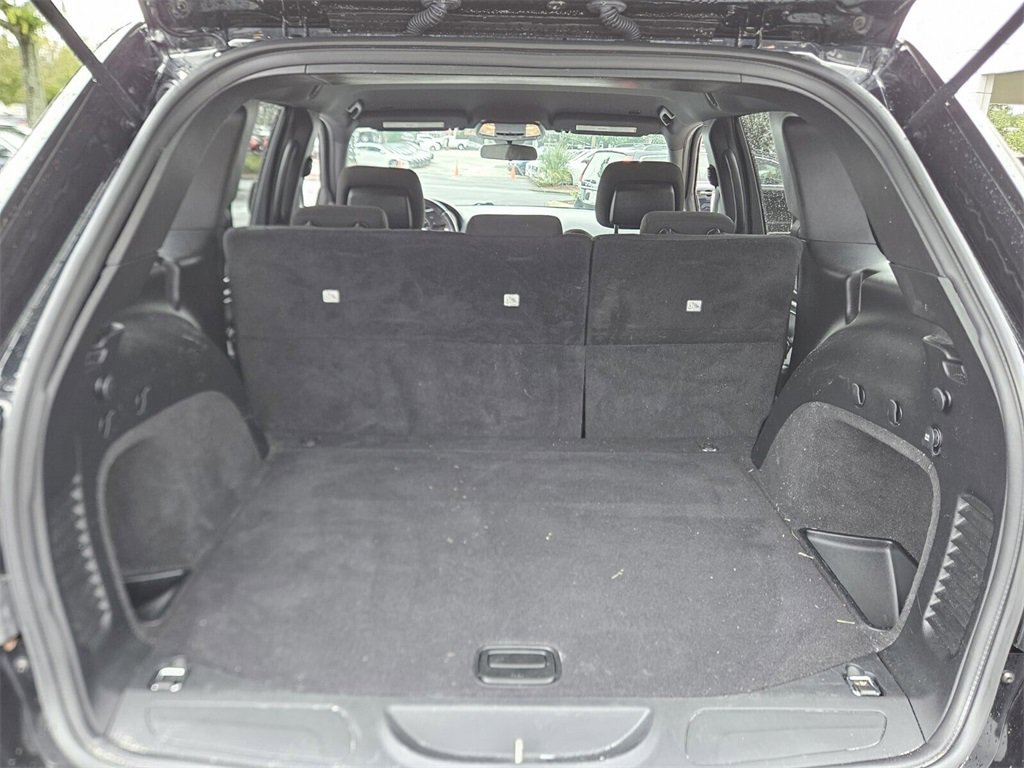 Used 2021 Jeep Grand Cherokee Laredo image 9