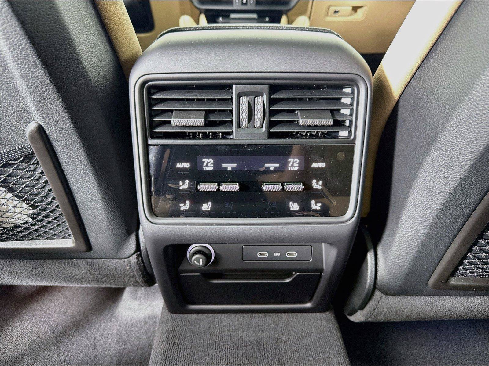 New 2026 Porsche Cayenne AWD/4WD image 23