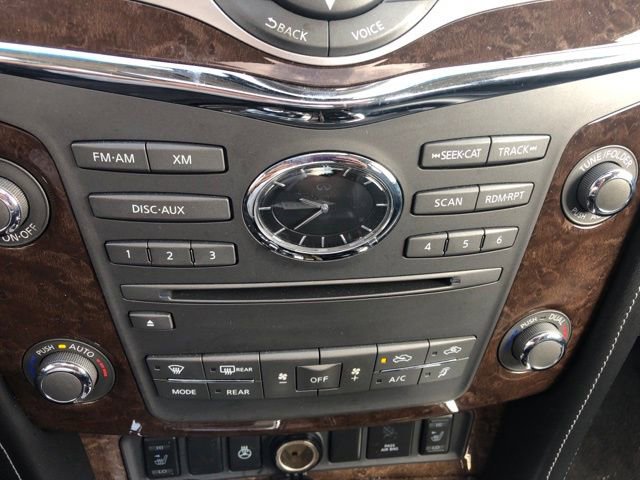 Used 2017 INFINITI QX80 2WD w/ Driver Assistance Package image 29