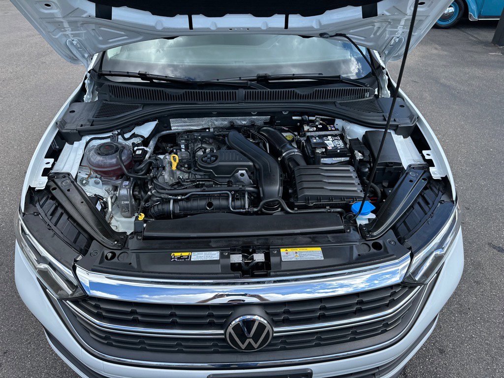 Used 2024 Volkswagen Jetta S image 12