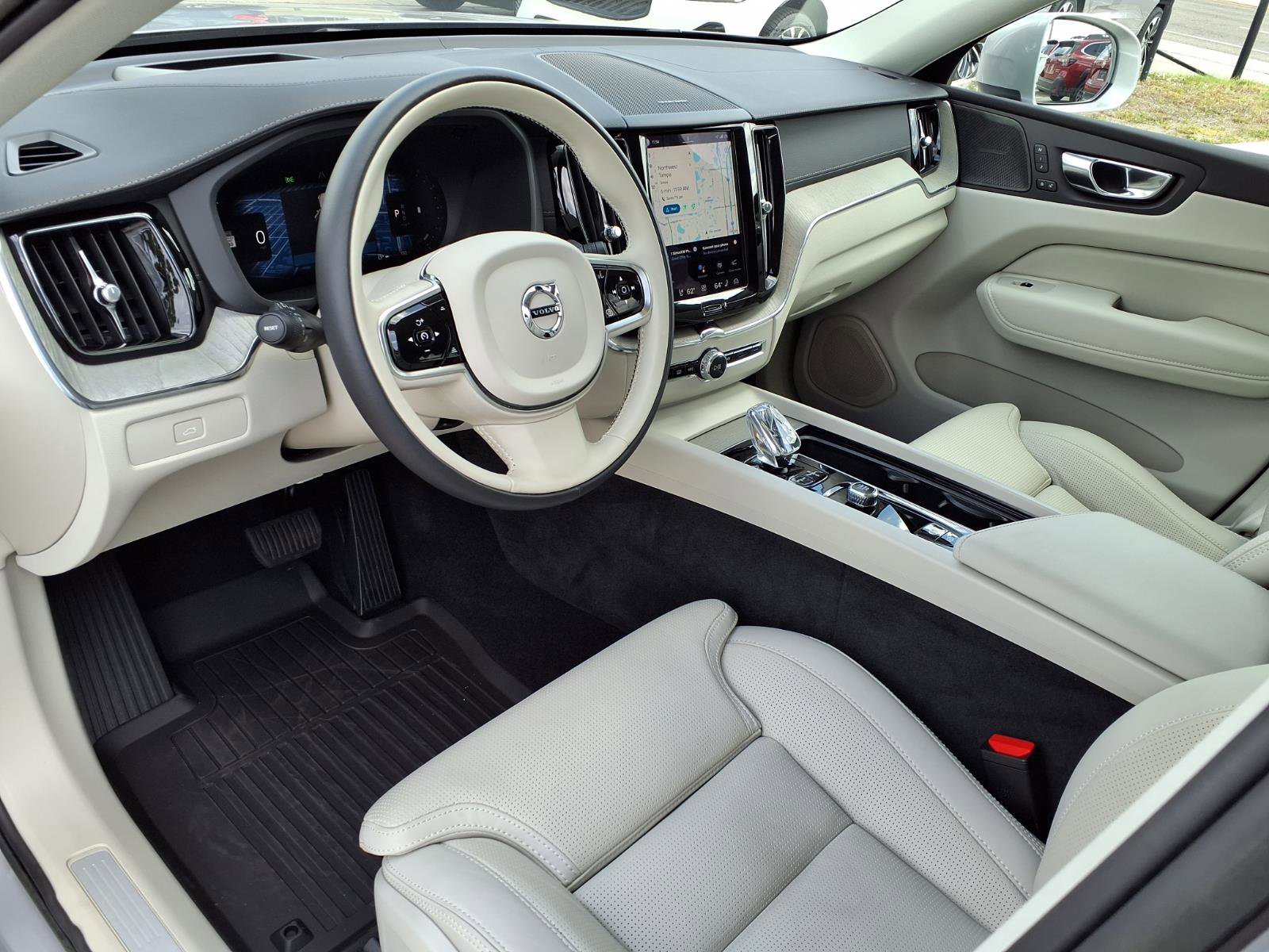 Certified 2023 Volvo XC60 B5 Ultimate w/ Climate Package AWD/4WD image 21