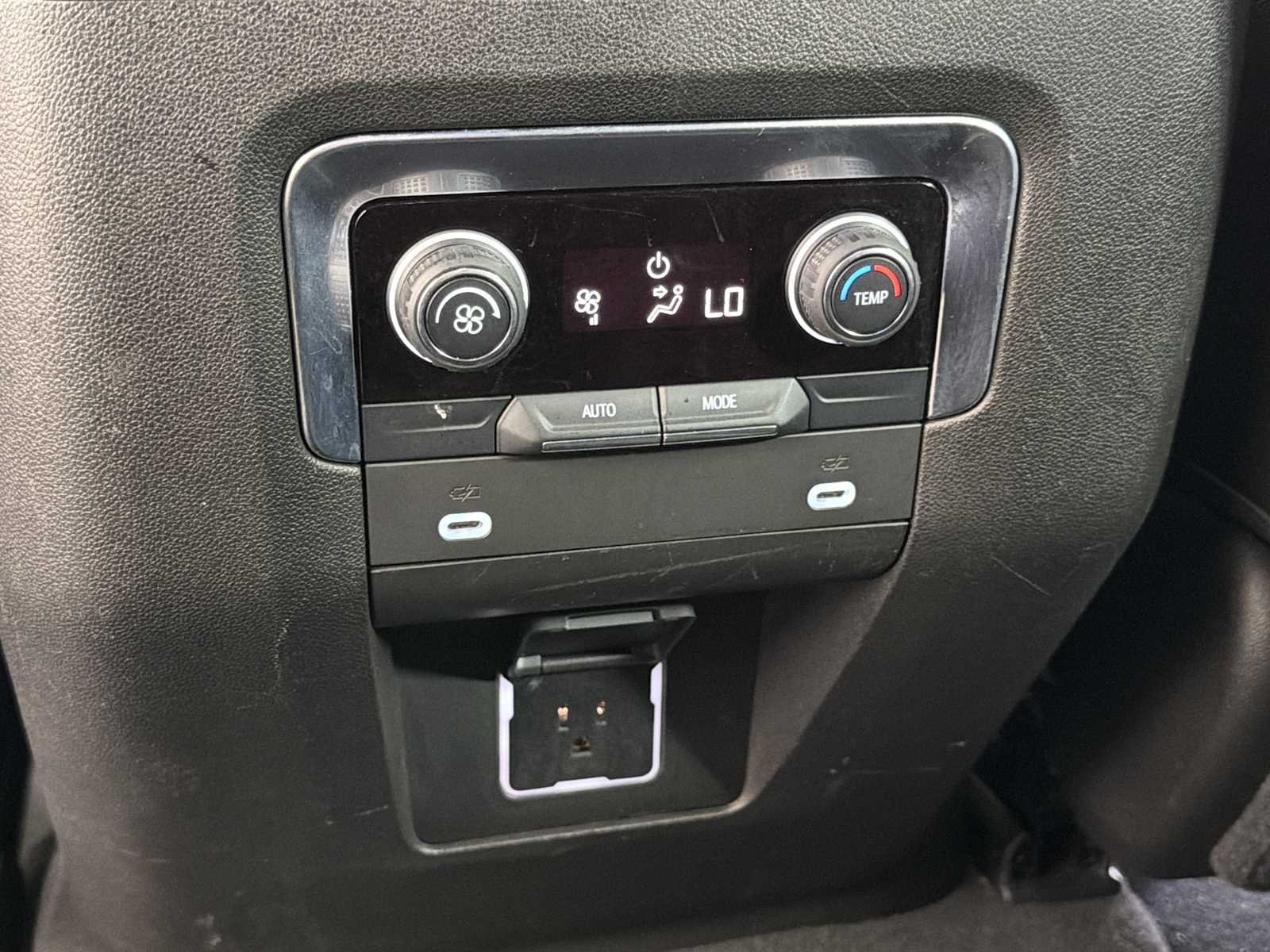 Certified 2021 Chevrolet Tahoe LT RWD image 22