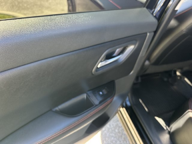 Certified 2025 Nissan Rogue SV AWD/4WD image 11