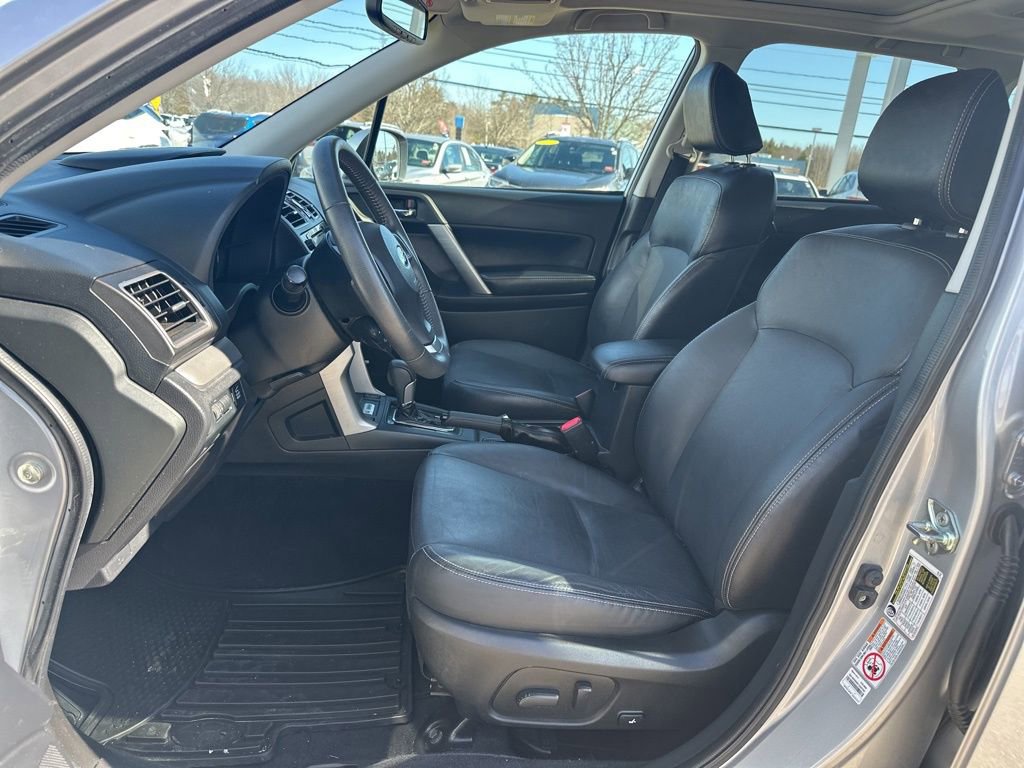 Used 2016 Subaru Forester 2.5i Touring w/ Eyesight & Navigation System image 15