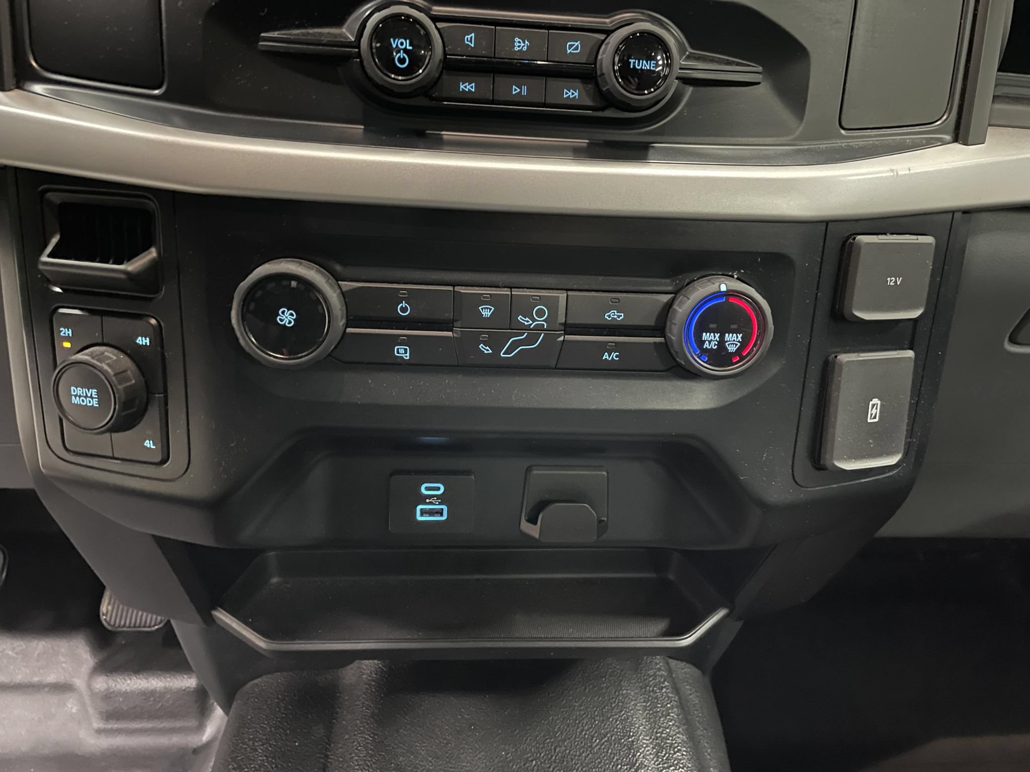 Used 2023 Ford F150 XL w/ XL Chrome Appearance Package AWD/4WD image 17