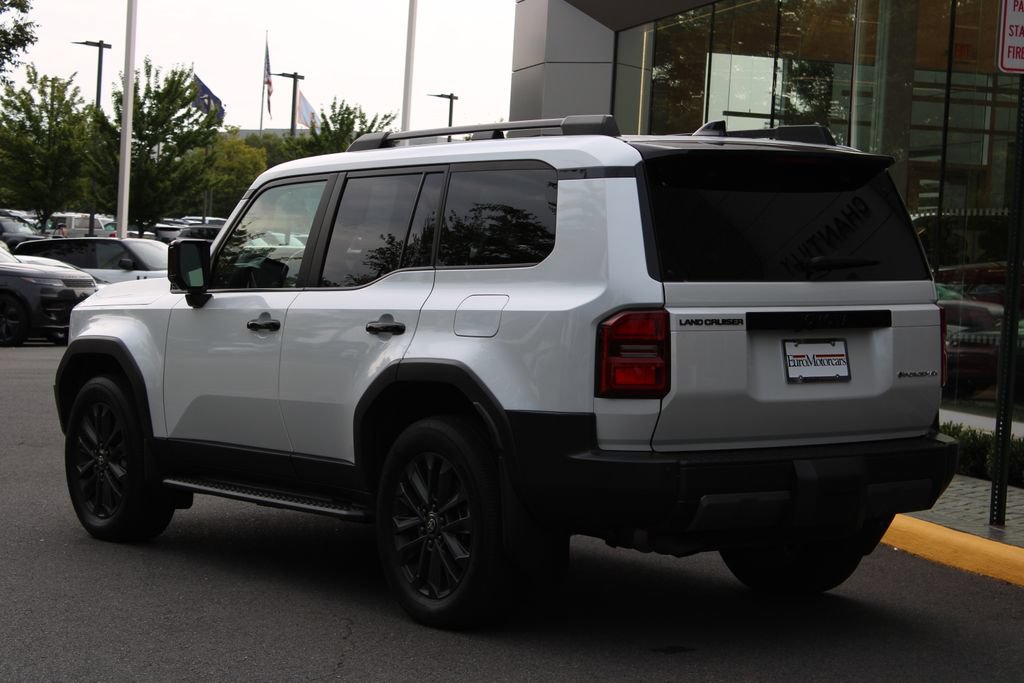 Used 2025 Toyota Land Cruiser w/ Premium Package AWD/4WD image 5