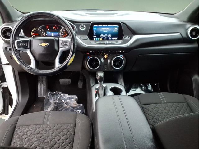 Used 2020 Chevrolet Blazer LT image 13