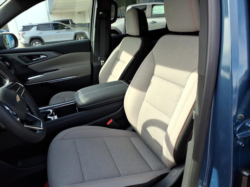 New 2026 Chevrolet Traverse LT w/ Sun and Wheel Package image 10