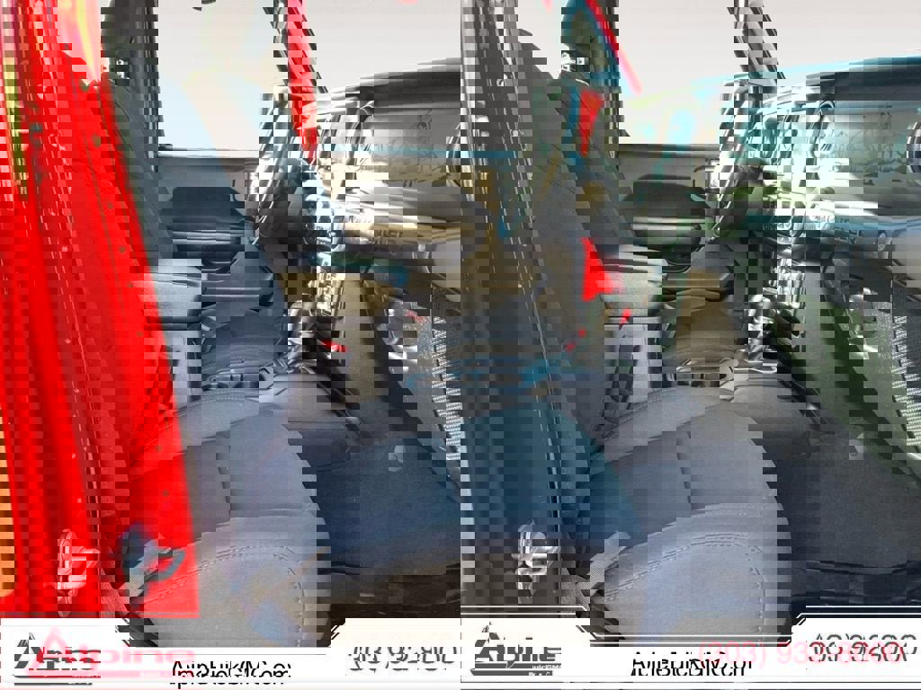 Used 2019 Jeep Wrangler Unlimited Sport S image 15