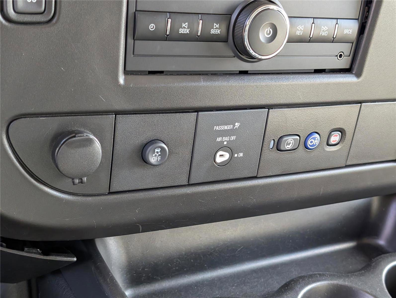 Used 2021 Chevrolet Express 2500 Extended w/ Driver Convenience Package image 22