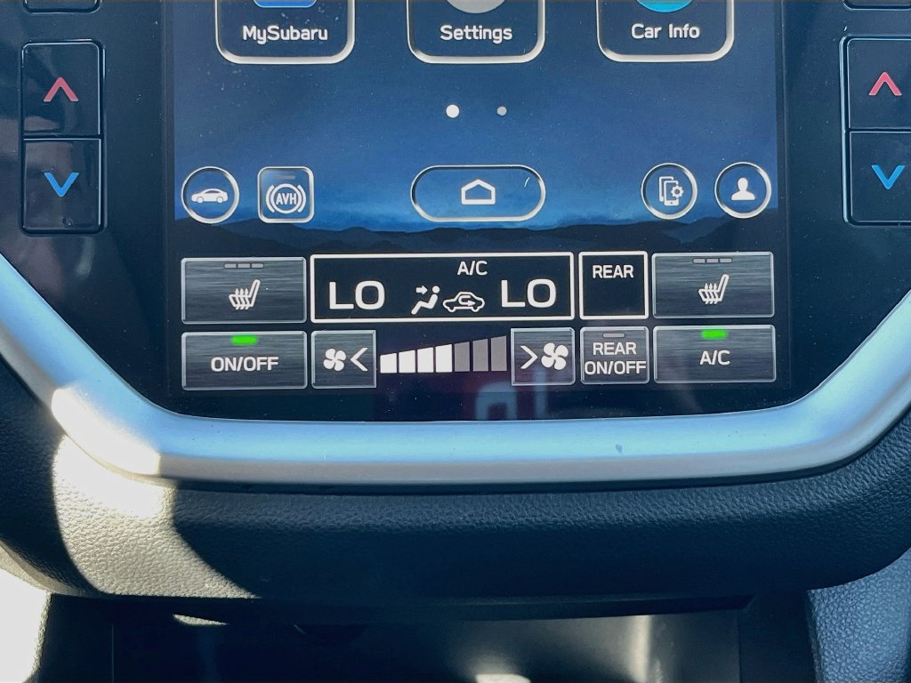 Used 2024 Subaru Ascent Limited w/ Technology Package AWD/4WD image 16