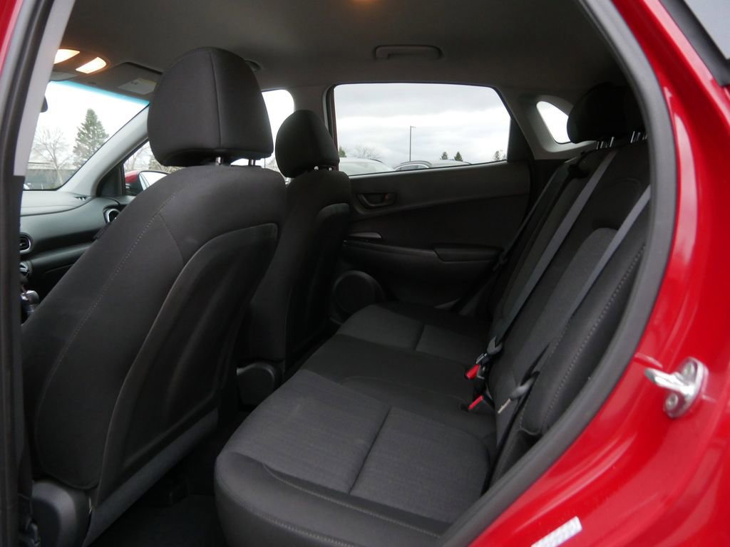 Used 2022 Hyundai Kona SEL w/ Cargo Package image 16