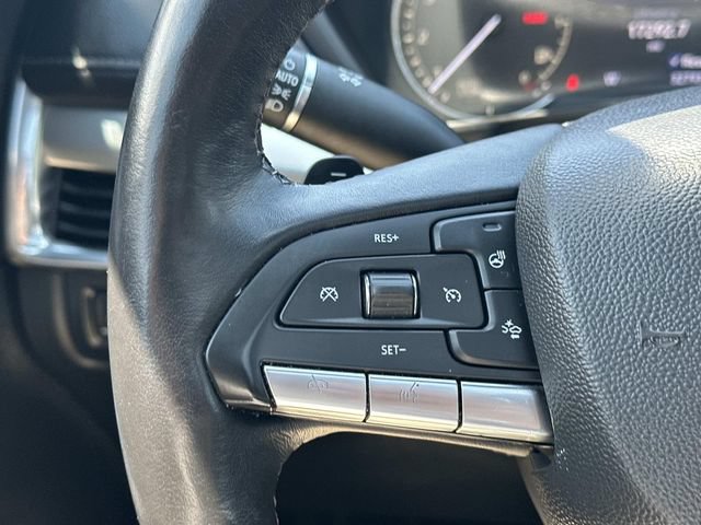 Used 2023 Cadillac XT4 Premium Luxury w/ Enhanced Visibility Package AWD/4WD image 21
