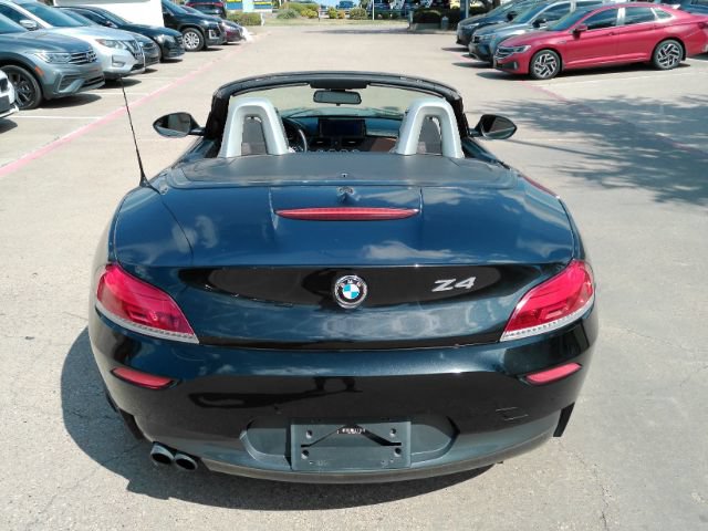 Used 2015 BMW Z4 sDrive28i RWD image 11