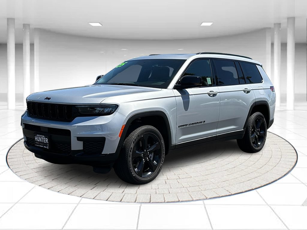 Certified 2025 Jeep Grand Cherokee L Altitude