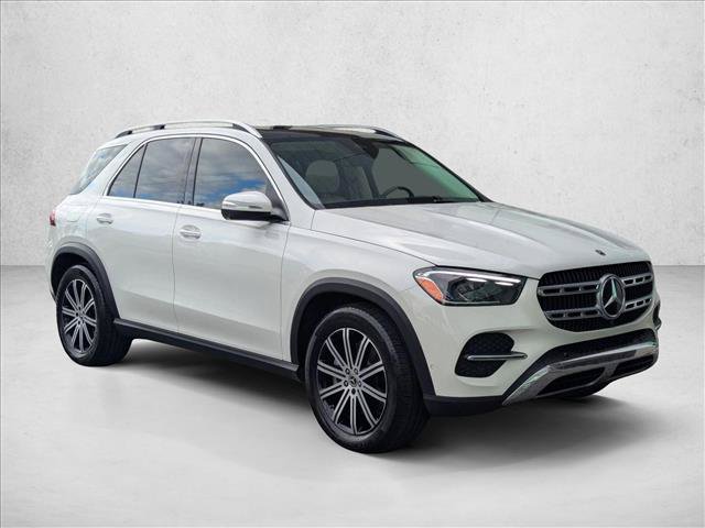 Used 2024 Mercedes-Benz GLE 450 4MATIC image 3