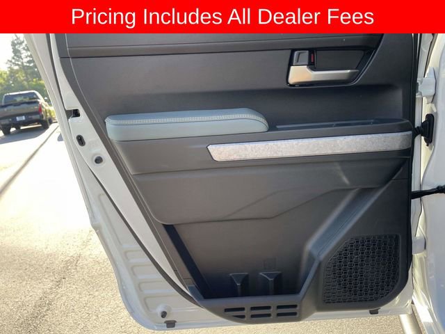Used 2025 Toyota Tacoma 4x4 Double Cab Hybrid image 18
