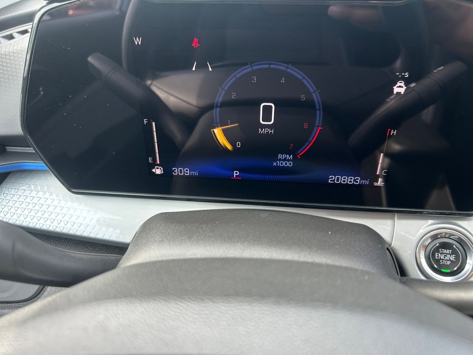 Used 2025 Chevrolet Trax LT image 39