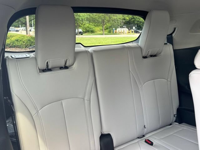 New 2027 INFINITI QX60 Luxe w/ Cargo Package AWD/4WD image 30