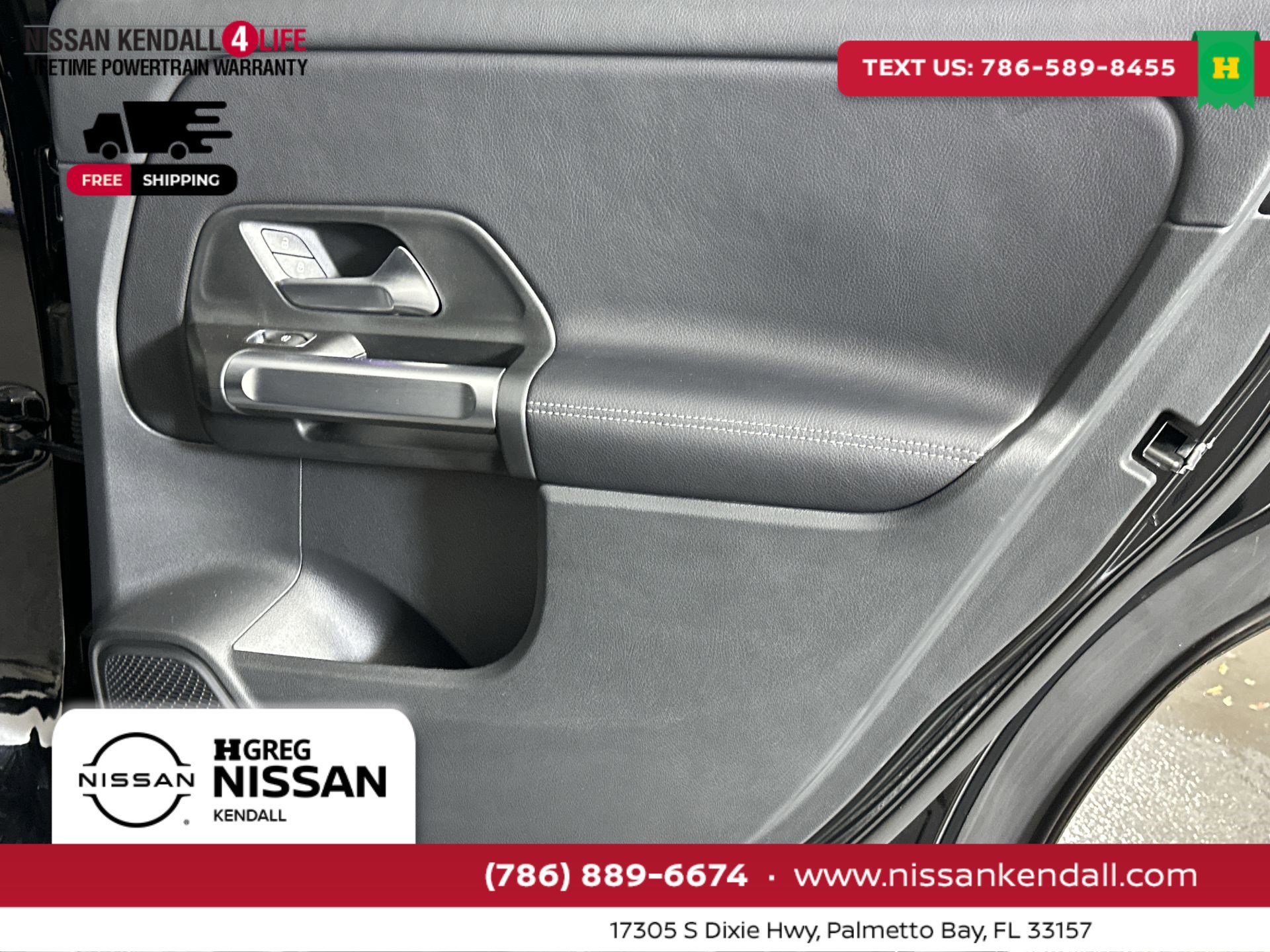 Used 2025 Mercedes-Benz GLB 250 image 35