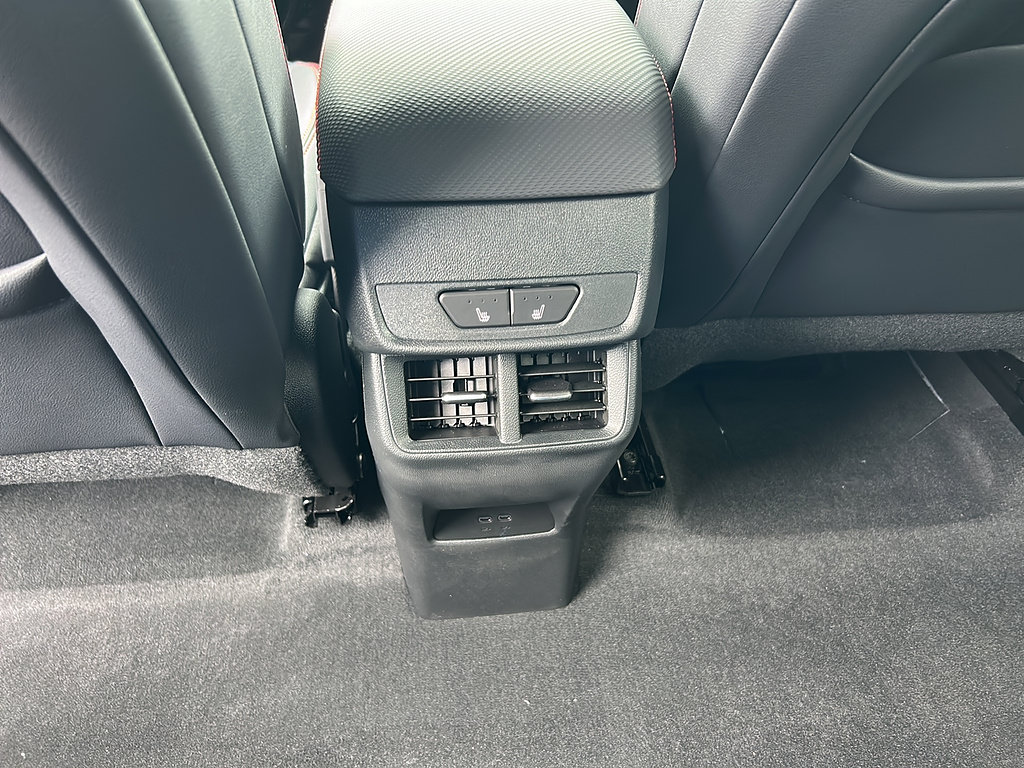 New 2027 Chevrolet Equinox RS w/ Convenience Package III AWD/4WD image 12