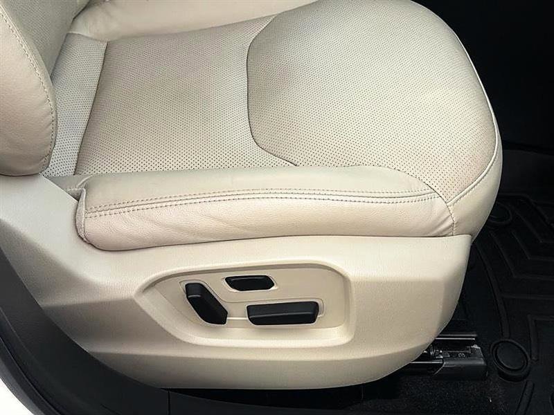 Used 2020 MAZDA CX-9 Touring w/ Touring Premium Package image 53