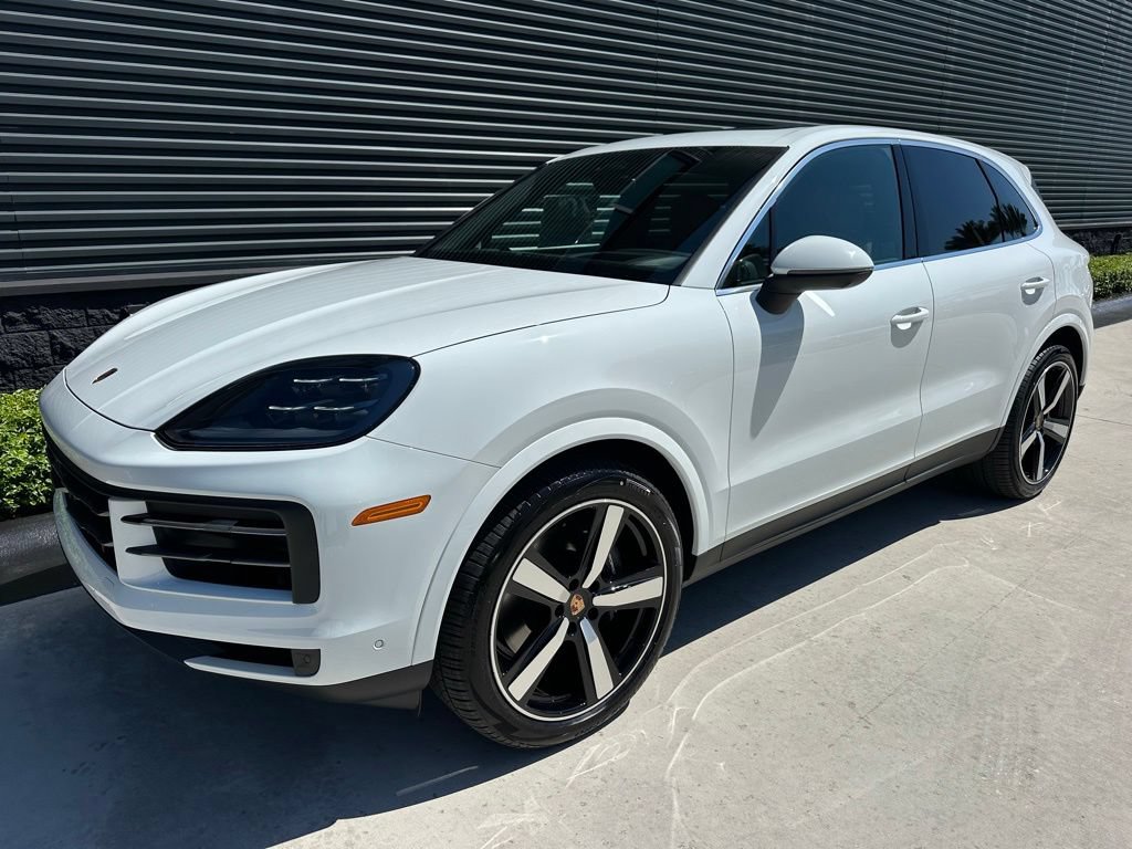 New 2026 Porsche Cayenne AWD/4WD image 6