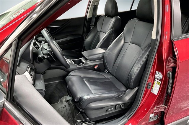 Used 2025 Subaru Outback Limited image 22