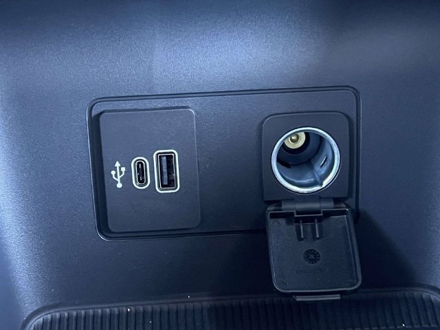 New 2026 Ford Explorer Active w/ Active Comfort Package RWD image 12