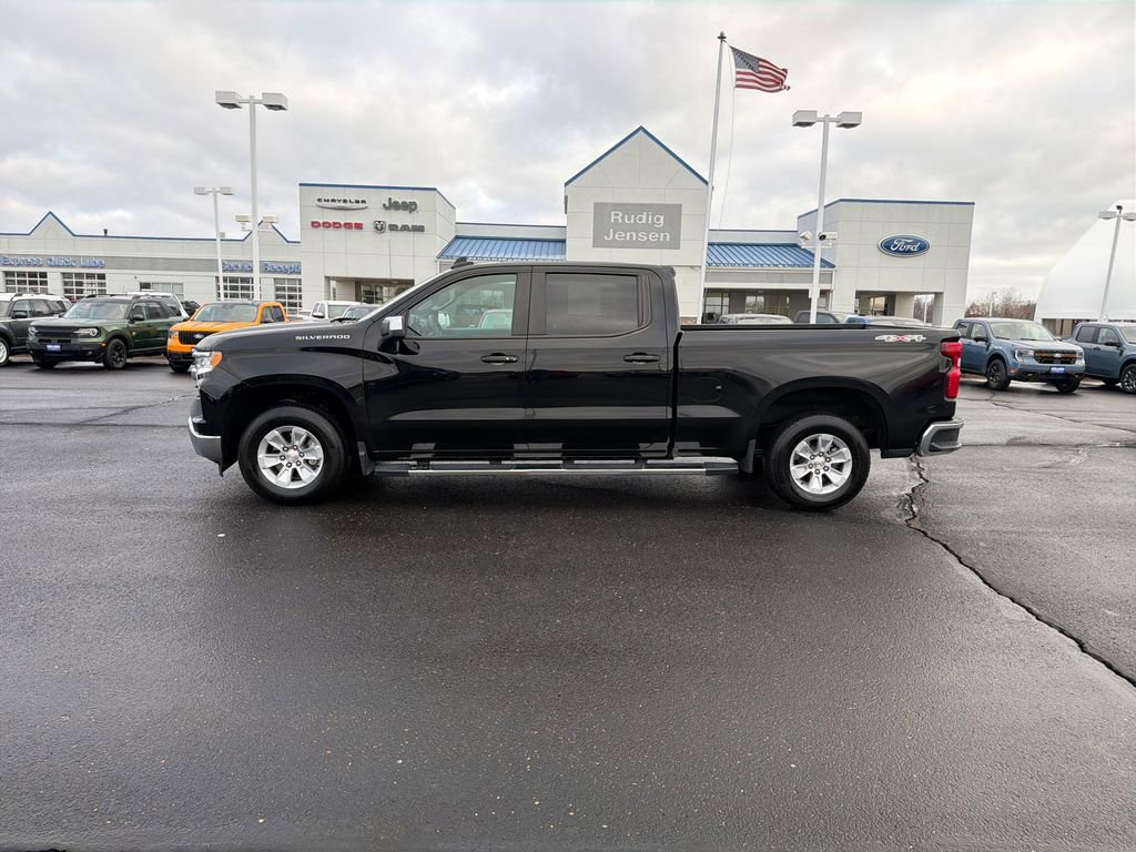 Used 2024 Chevrolet Silverado 1500 LT w/ Protection Package image 2