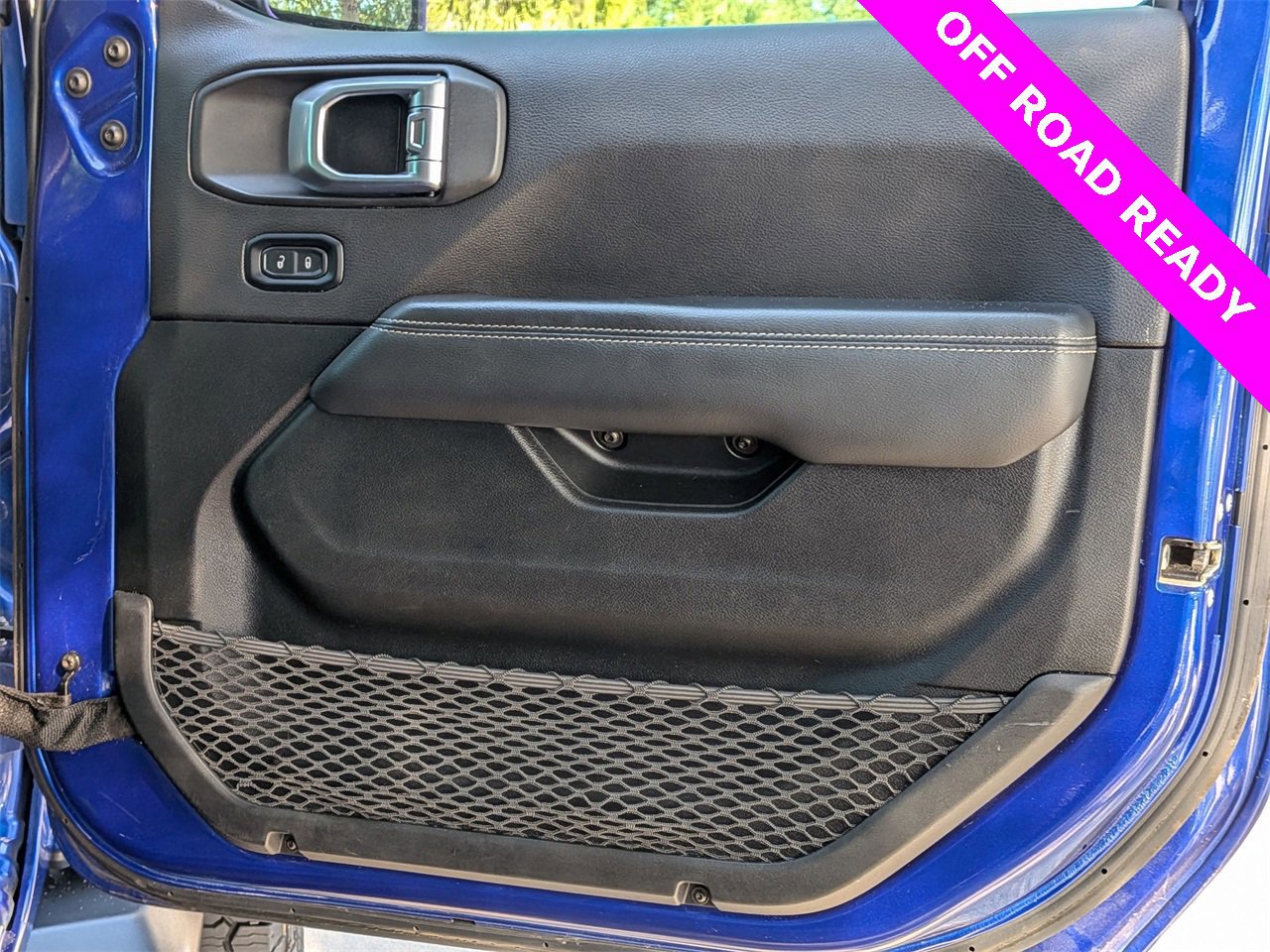 Used 2020 Jeep Wrangler Unlimited Sahara w/ Uconnect 4C Nav & Sound Group image 19