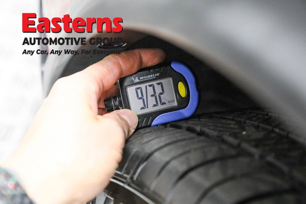 Used 2020 Nissan Rogue SL w/ Premium Package image 29