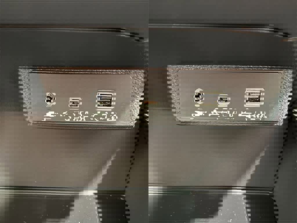 Used 2025 Subaru Forester Sport image 19