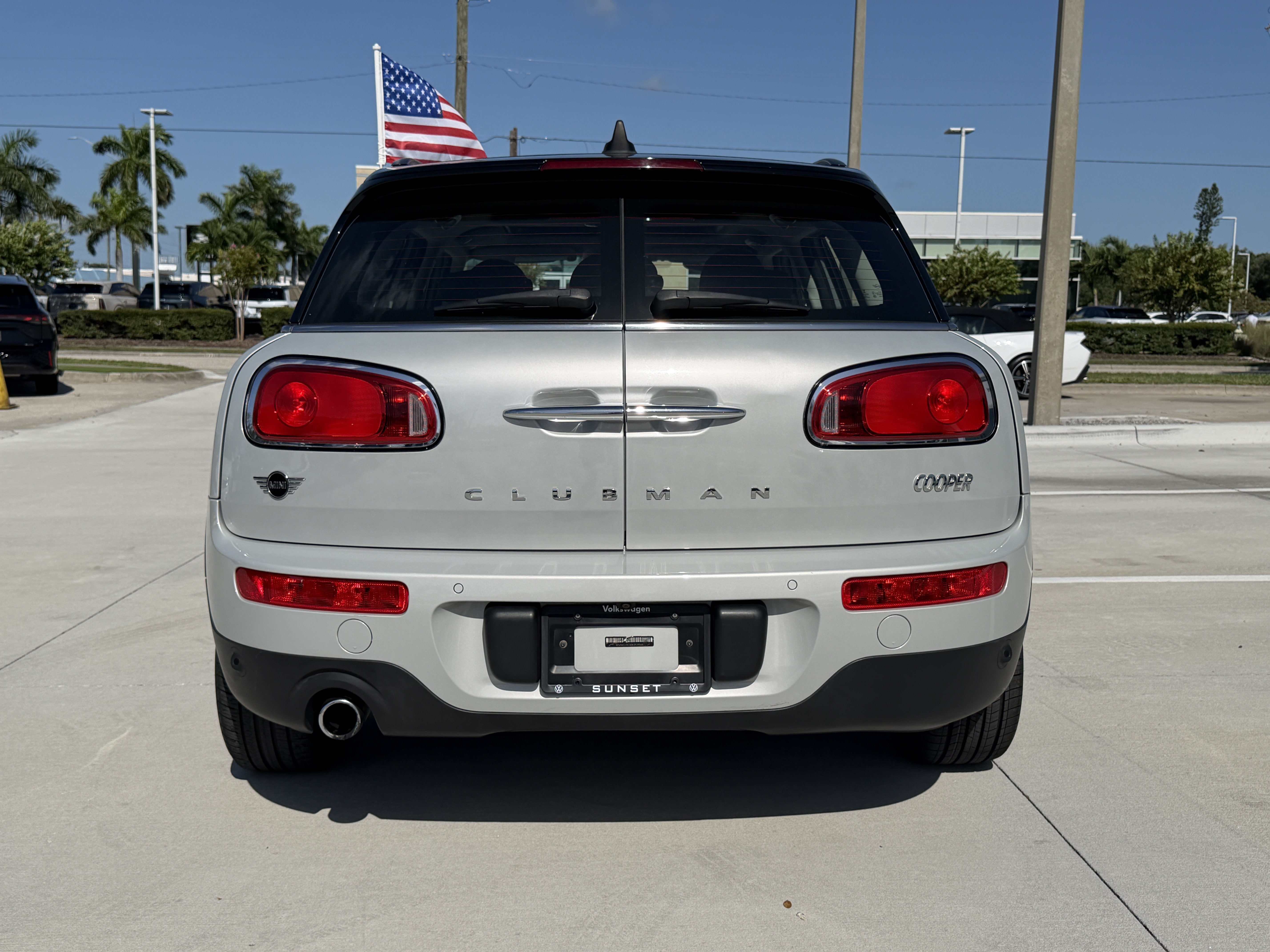 Used 2019 MINI Cooper Clubman ALL4 AWD/4WD image 4