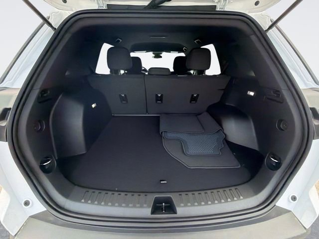 New 2026 Chevrolet Equinox LT FWD image 12
