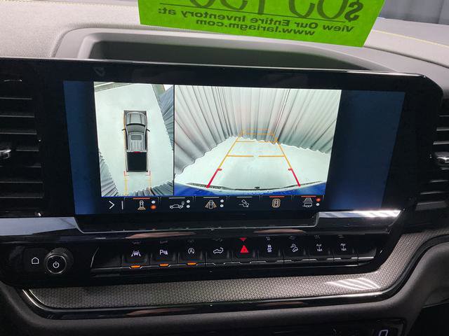 Used 2025 Chevrolet Silverado 1500 ZR2 w/ Technology Package image 27