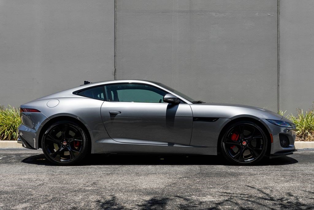 Used 2023 Jaguar F-TYPE Coupe RWD image 6