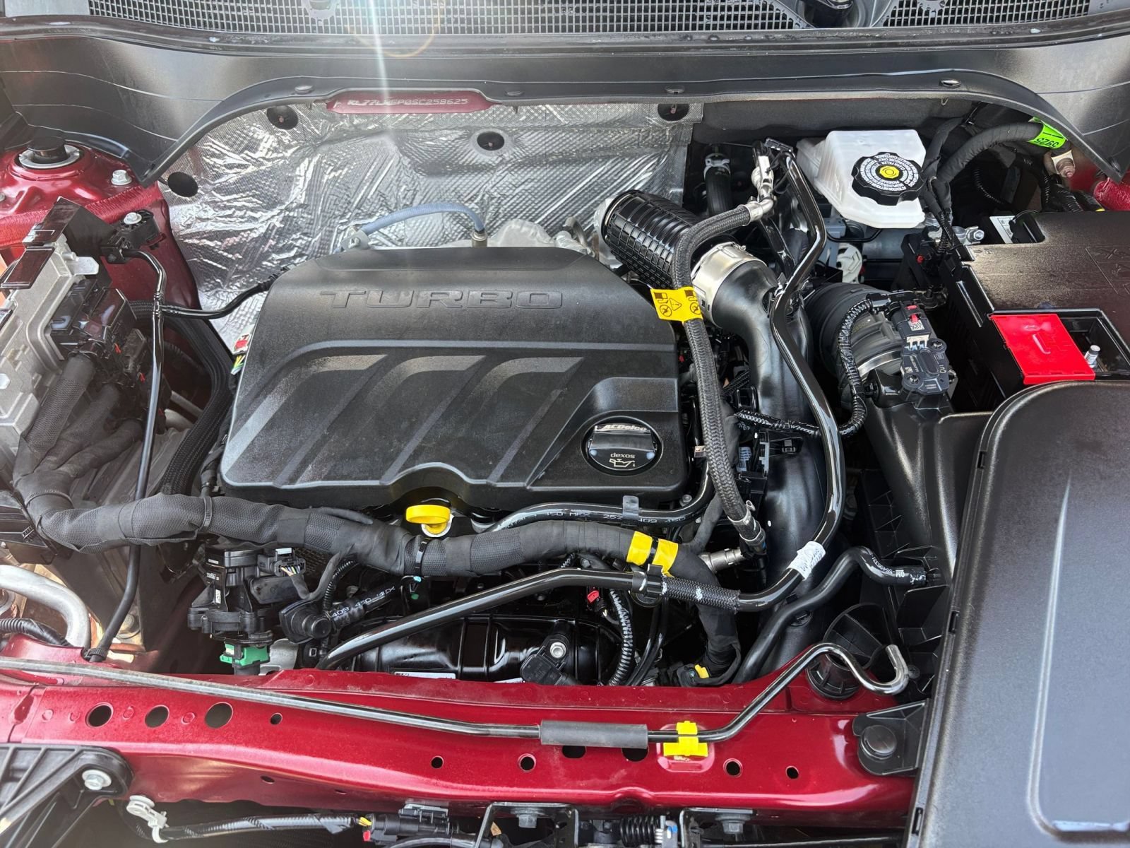 Used 2025 Chevrolet Trax LT w/ LT Convenience Package FWD image 29