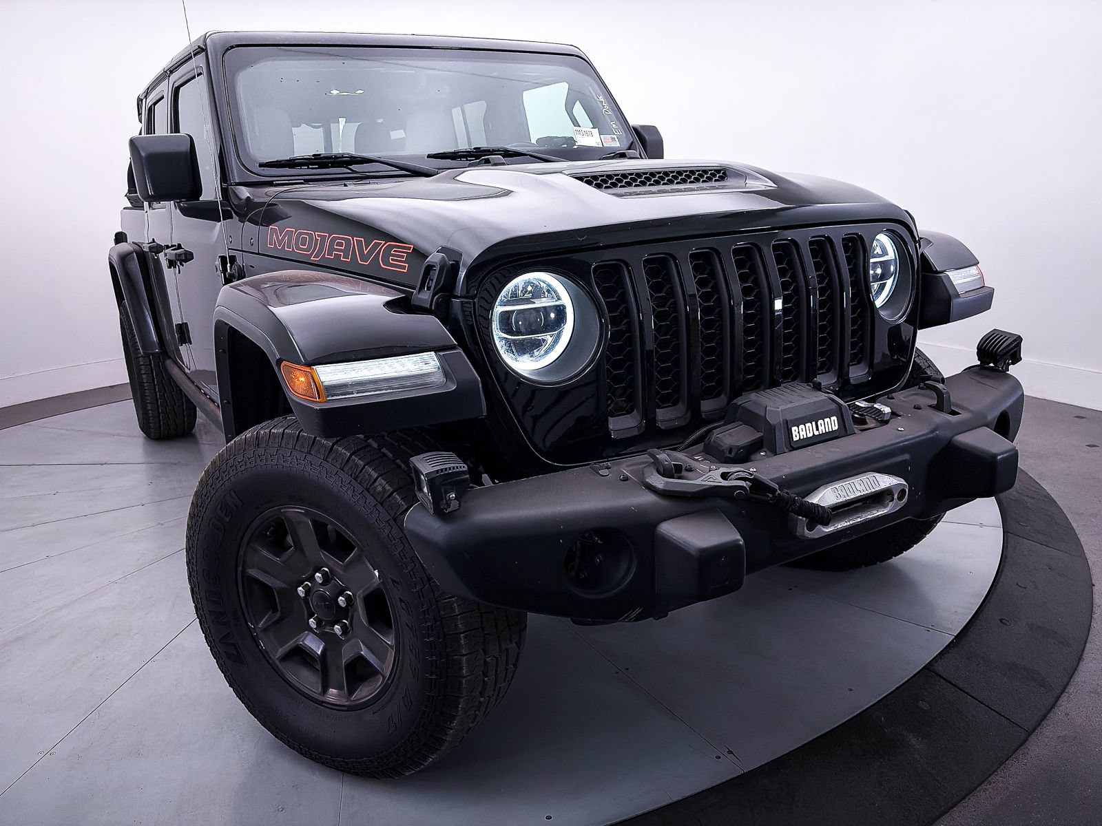 Used 2021 Jeep Gladiator Mojave AWD/4WD image 5