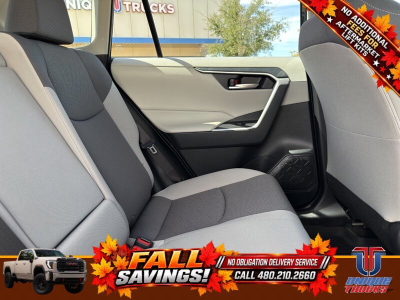 Used 2025 Toyota RAV4 XLE w/ Convenience Package AWD/4WD image 26