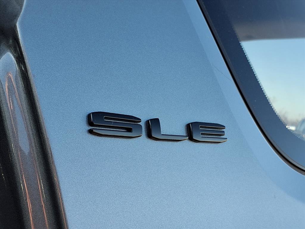 Used 2021 GMC Acadia SLE w/ Driver Convenience Package image 35