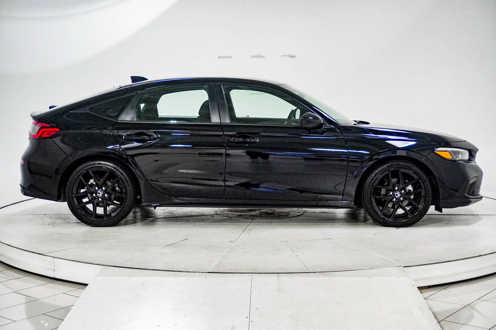 Certified 2024 Honda Civic Sport image 12