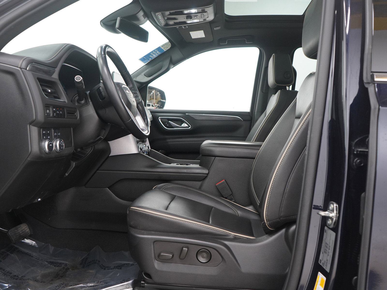 Used 2023 GMC Yukon XL SLT image 23