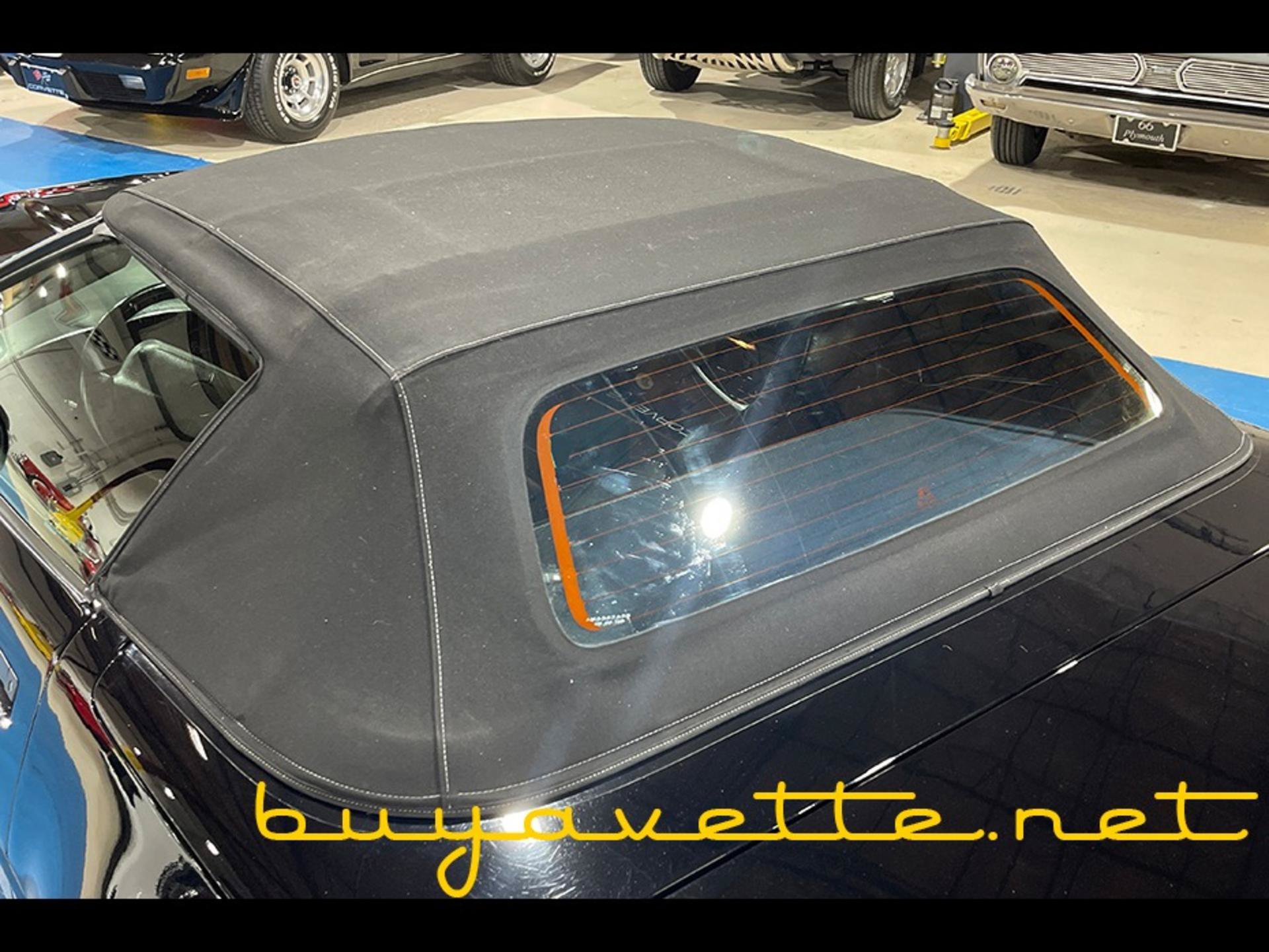 Used 1996 Chevrolet Corvette Convertible RWD image 10