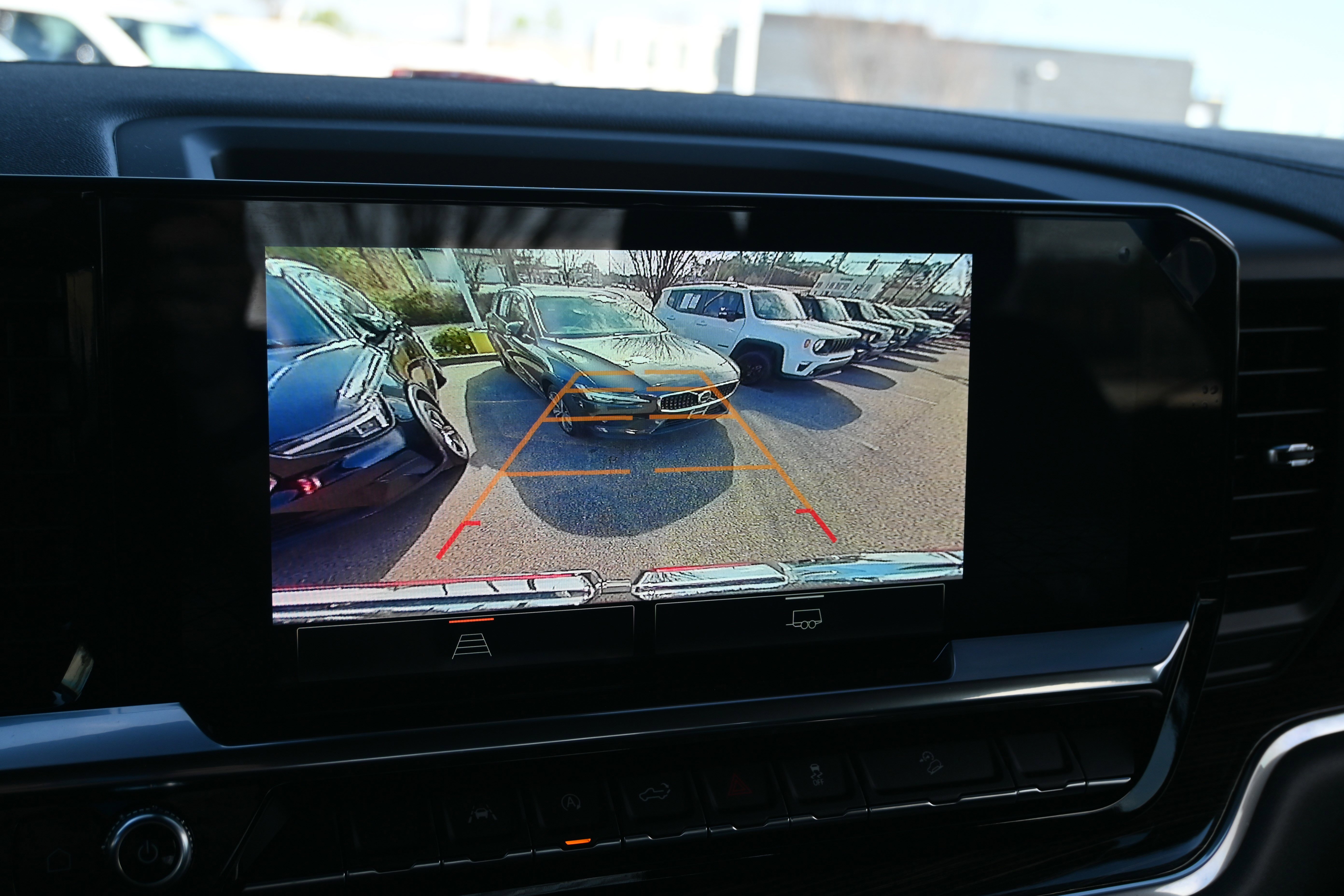 Used 2025 GMC Sierra 1500 Elevation w/ X31 Off-Road Package AWD/4WD image 24